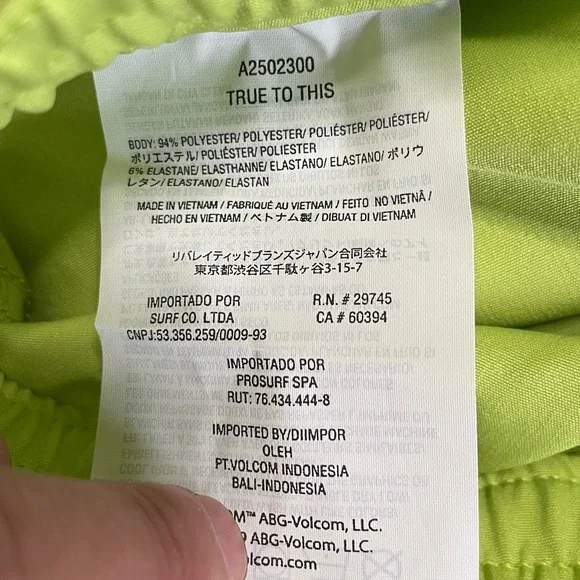 NWT Volcom Manic Swim Trunks - Picture 3 of 4